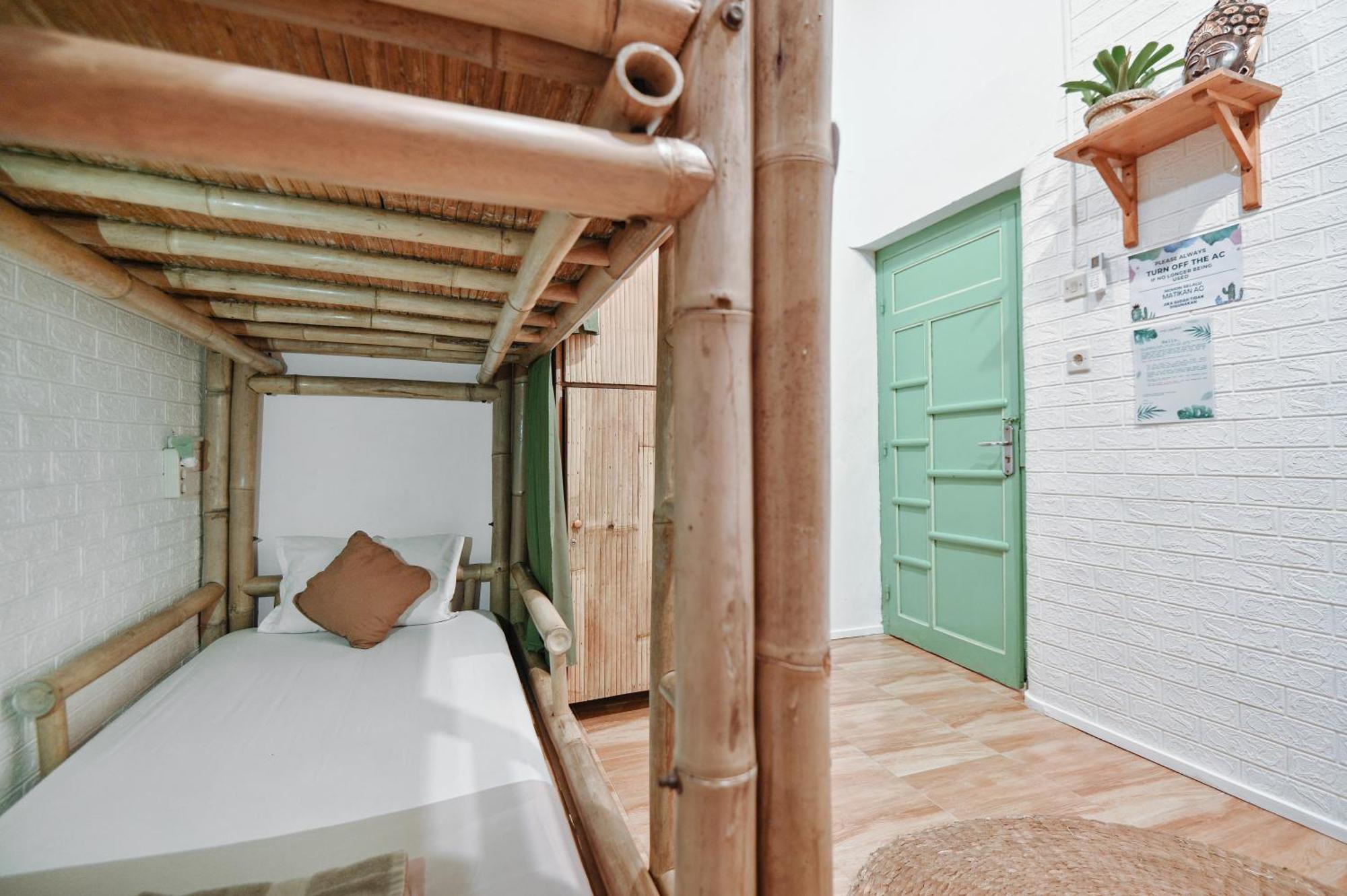 Snooze Hotel Jogjacarta Quarto foto